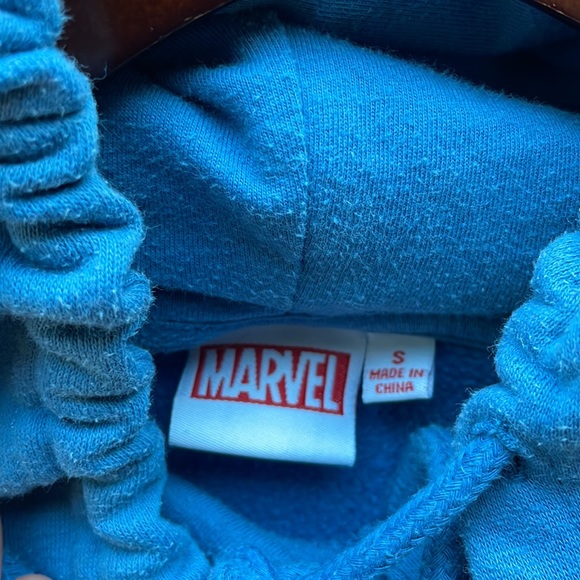 Vintage Marvel Hoodie - Picture 4 of 4